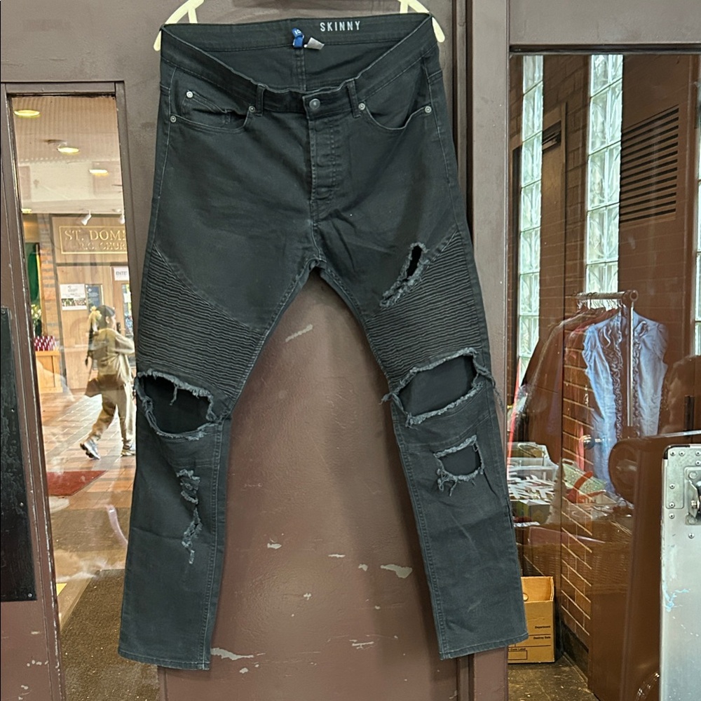 H&M Black Ripped Skinny Jeans for Men